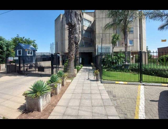 2 BEDROOM APARTMENT FOR SALE IN PRIMROSE HILL